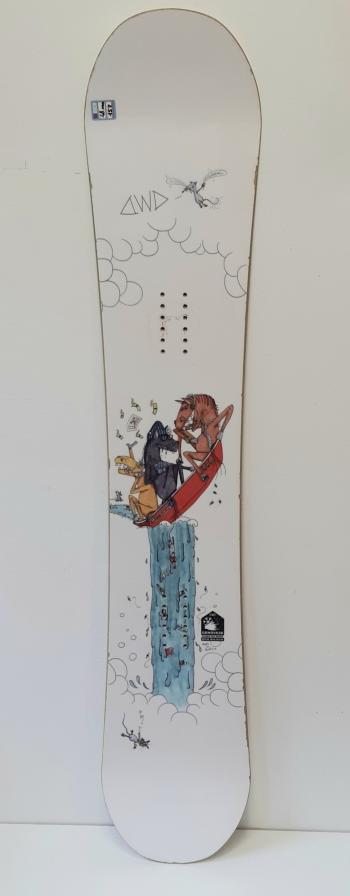 https://sikolcsonzo.hu/media_ws/10031/2049/idx/dynosaurs-snowboard.jpg