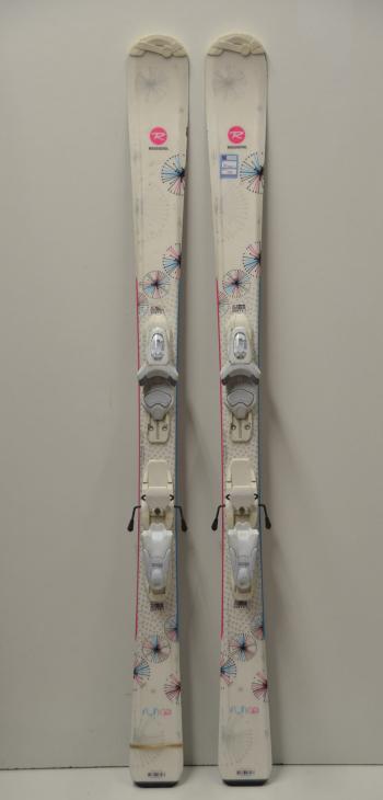 https://sikolcsonzo.hu/media_ws/10048/2016/idx/rossignol.jpg
